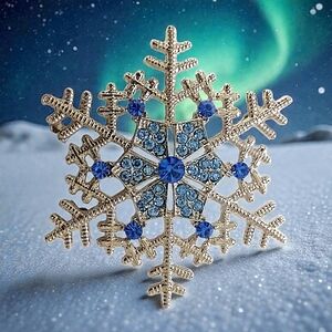 Icy Snowflake Pin Brooch Pendant Star Blue Rhinestone Crystal Winter Silver Tone